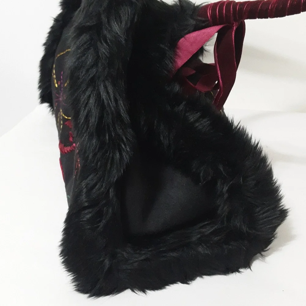ANTONIO MELANI fur detail corner